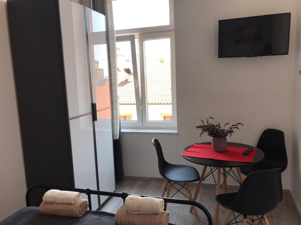 Studio Apartmani Paola Ριέκα Εξωτερικό φωτογραφία