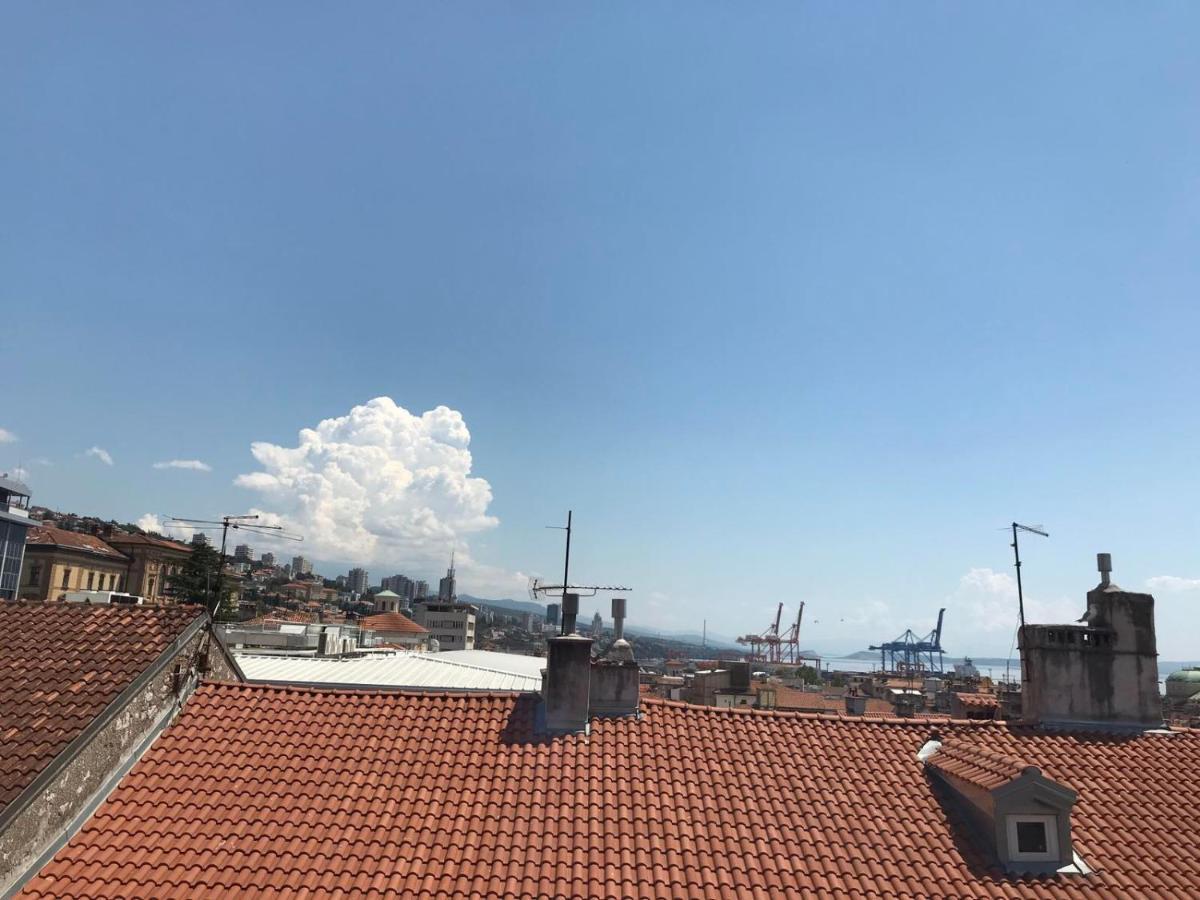 Studio Apartmani Paola Ριέκα Εξωτερικό φωτογραφία